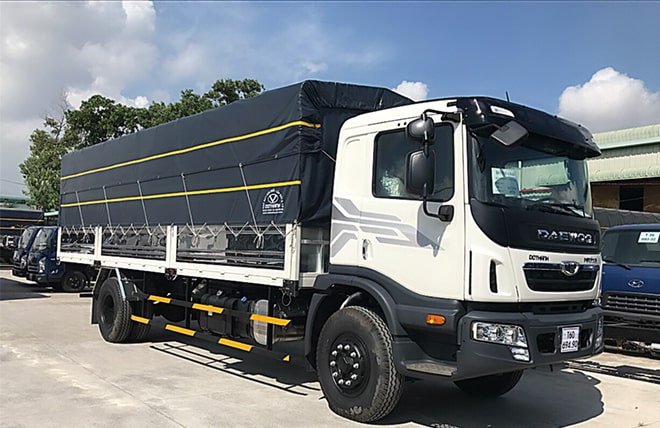 Xe tải lớn
